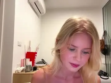 Chaturbate Best live sex cam show of laraineprada