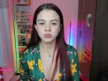 layla_castilloo from chaturbate
