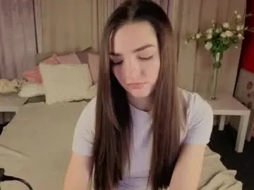 Chaturbate Nude Webcam of myellaluvs