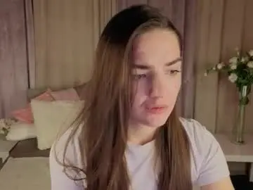 myellaluvs from chaturbate