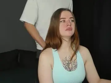 Chaturbate Nude Webcam of robert_lisa