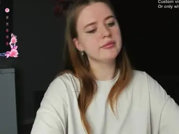 Chaturbate Best live sex cam show of robert_lisa