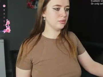 Chaturbate Watch Live Sex Cams of robert_lisa