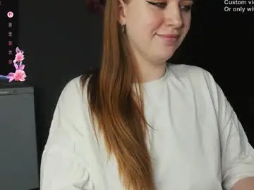 Chaturbate Free Porn Cam of robert_lisa