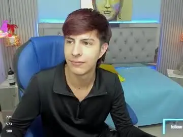 Chaturbate Live Sex Cam of brent18_
