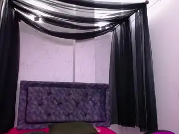 Chaturbate Sex Chat of mia__thomson_