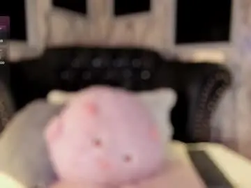 Chaturbate Live Sex Cam of adelinemoretti