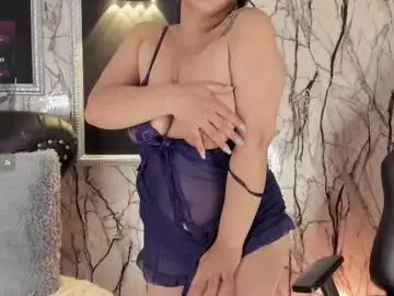 Chaturbate Adult Video Chat of adelinemoretti