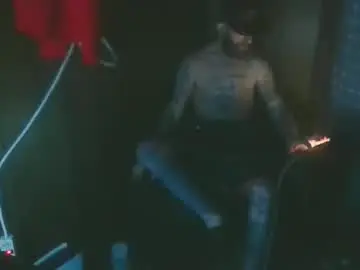 Chaturbate Sex Cam of brandonchampagne7