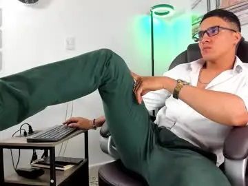 Chaturbate Live Porn of dash_bukoski