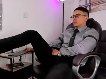 Chaturbate Adult Webcam of dash_bukoski