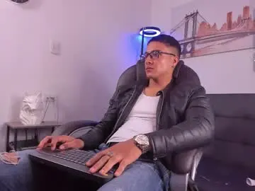 Chaturbate Live Porn of dash_bukoski