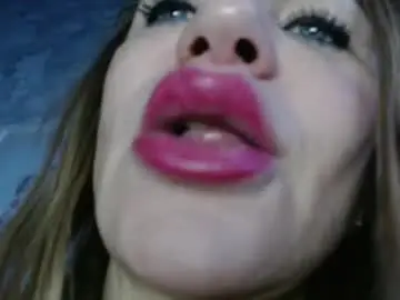 Chaturbate Adult Webcam of pamella_007