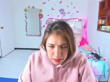 Chaturbate Live Sex Cam of perlabeautiful