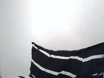 Chaturbate Free Porn Cam of petiteebony_22