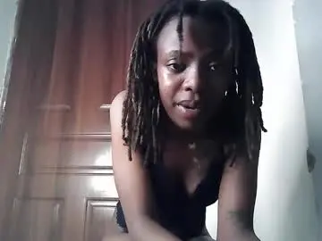 Chaturbate Free Live Porn of petiteebony_22