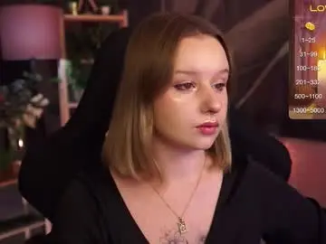 Chaturbate Free Porn Cam of red_queeen