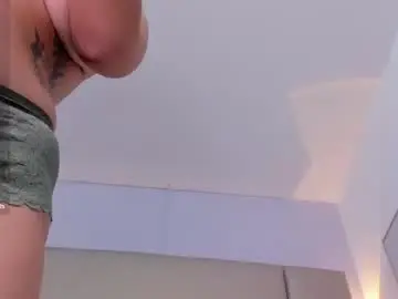 Chaturbate Live Sex of violettaevans_