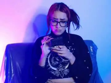 Chaturbate Adult Webcam of alice_phantom