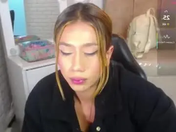 Chaturbate Free Porn Cam of evy_lux_v