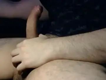 Chaturbate Adult Webcam of hugeuncutcock04