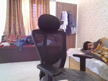 Chaturbate Free Live Porn of maskboyz2004