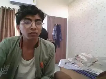 Chaturbate Watch Live Sex Cams of maskboyz2004