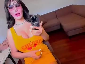 Chaturbate Free Live Porn of giftedgirl4u