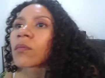 Chaturbate Live Sex of little18doll