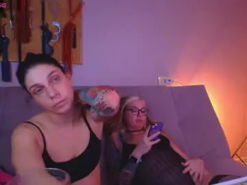 Chaturbate Free Porn Cam of simona_moonshine