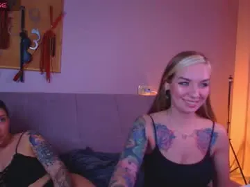 Chaturbate Free Porn Cam of simona_moonshine