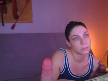 Chaturbate Adult Video Chat of simona_moonshine