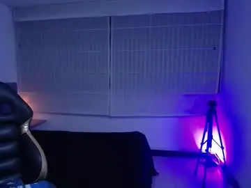 Chaturbate Best live sex cam show of agatha_bellucci_