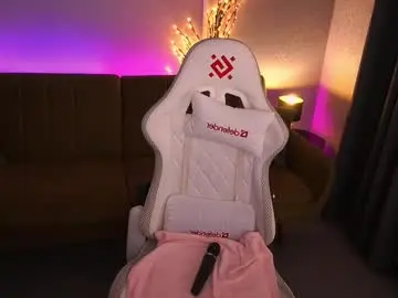 Chaturbate Adult Video Chat of amivibe