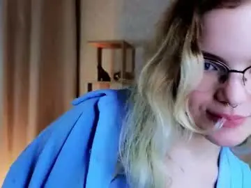 Chaturbate Live Porn of leiamun
