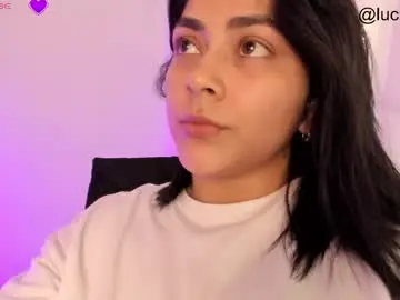 Chaturbate Best live sex cam show of lucy266_