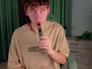 Chaturbate Best live sex cam show of mark_safr