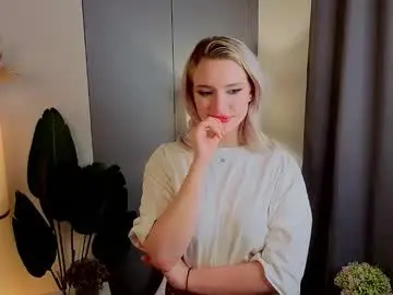 Chaturbate Live Sex Cam of brunaalcorn