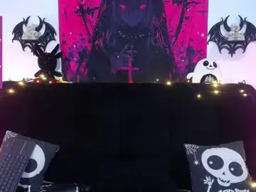 Chaturbate Live Sex Cam of elaine6