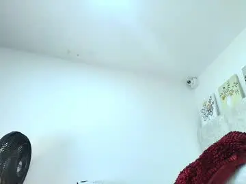 Chaturbate Watch Live Sex Cams of elizawiliamst