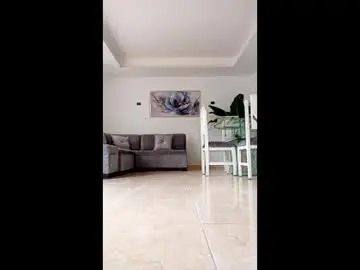 Chaturbate Live Sex Cam of odette_brigh_