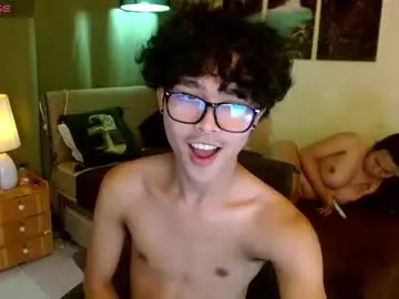 Chaturbate Best live sex cam show of yourasiancarl