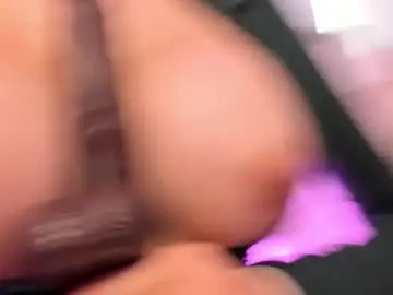 ada_belucci from chaturbate