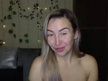 Chaturbate Watch Live Sex Cams of ay_kiss_jully