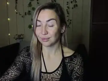 Chaturbate Sex Chat of ay_kiss_jully