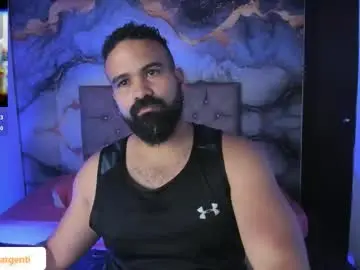 Chaturbate Live Sex Cam of drako_argenti_