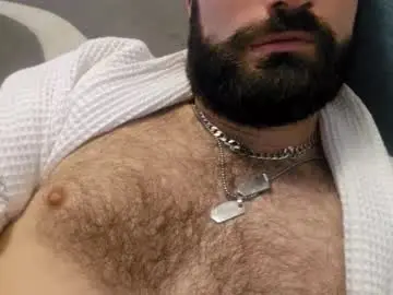 Chaturbate Sex Cam of englishphatcock