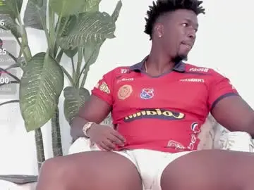 Chaturbate Free Porn Cam of michaell_james