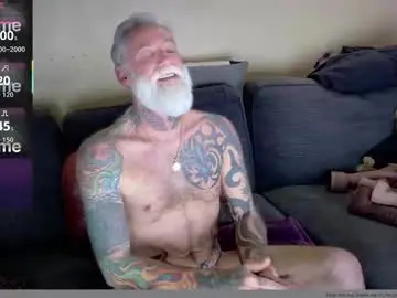 Chaturbate Live Sex Cam of mtlbiker