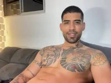 Chaturbate Live Sex of myke_esthetic